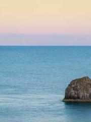 One person opens the